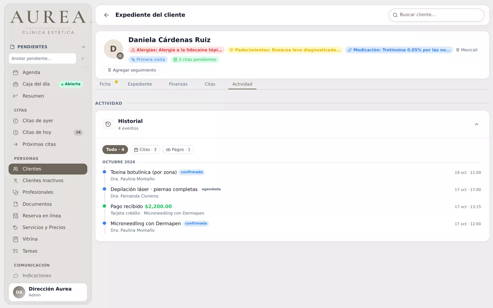 Historial de una clienta de demostración con sus citas y el pago registrado con tarjeta